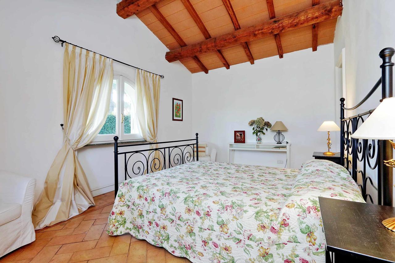 Via Pierre - Villas In The Countryside Of Rome Ciampino Exterior photo
