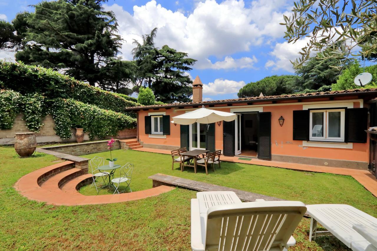 Via Pierre - Villas In The Countryside Of Rome Ciampino Exterior photo