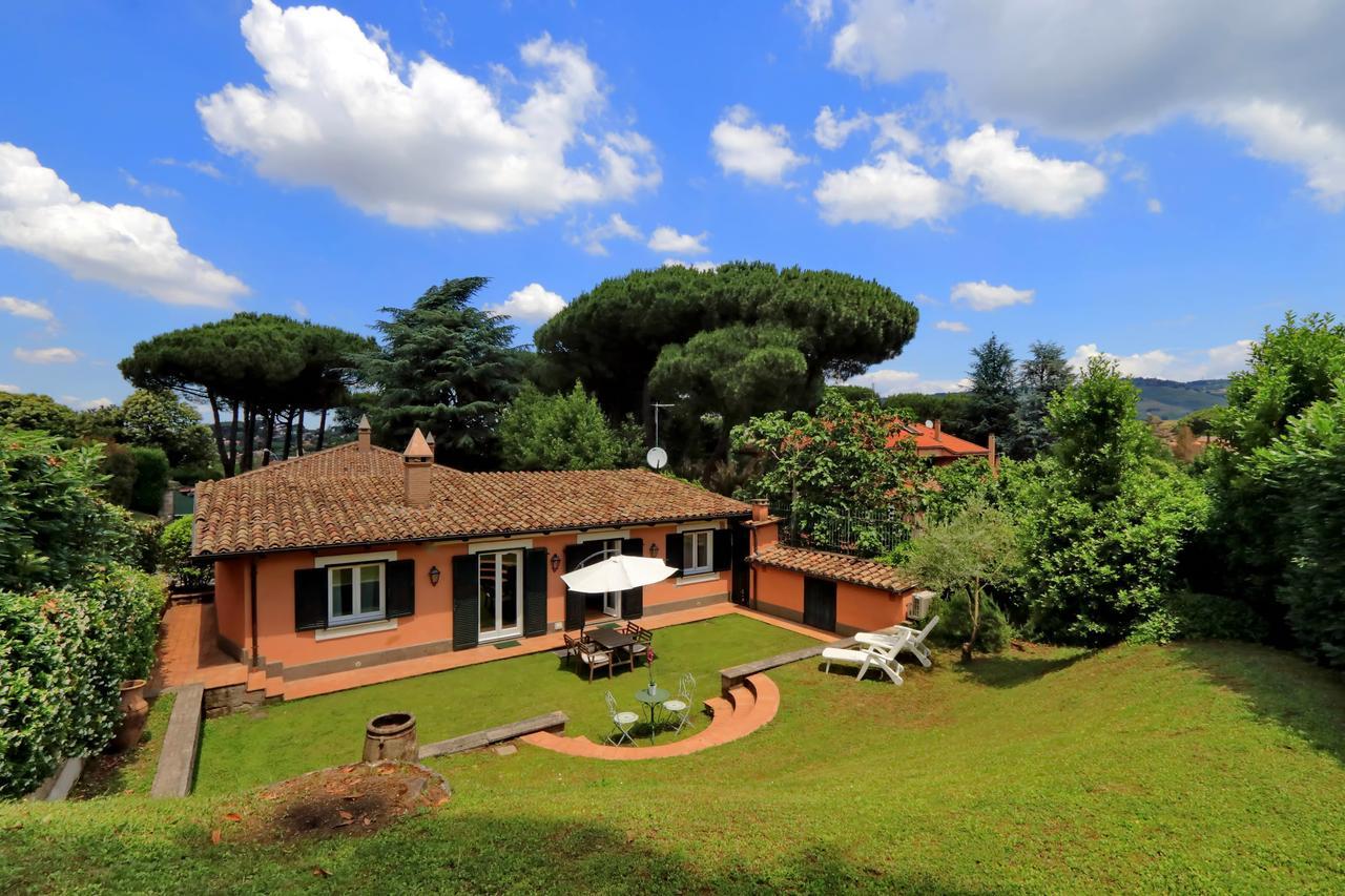 Via Pierre - Villas In The Countryside Of Rome Ciampino Exterior photo