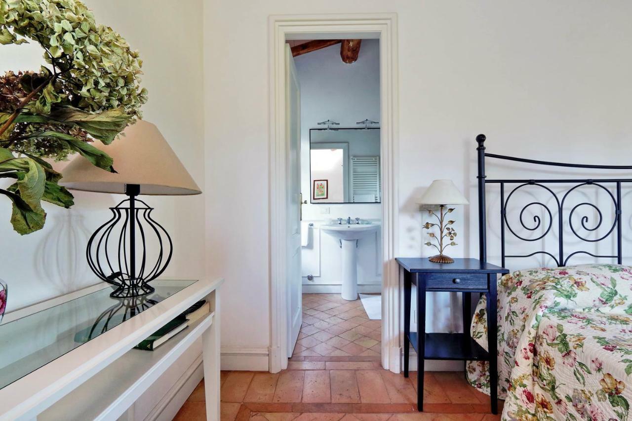 Via Pierre - Villas In The Countryside Of Rome Ciampino Exterior photo